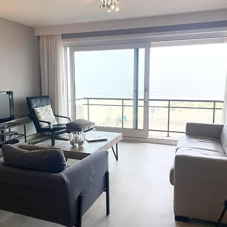 With Beautiful Sea View Apartment